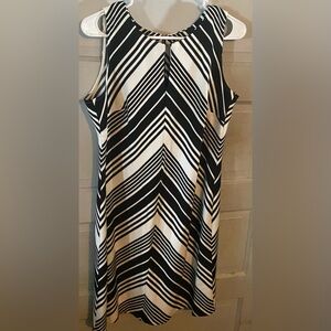 Women’s The Limited dress black and white size medium